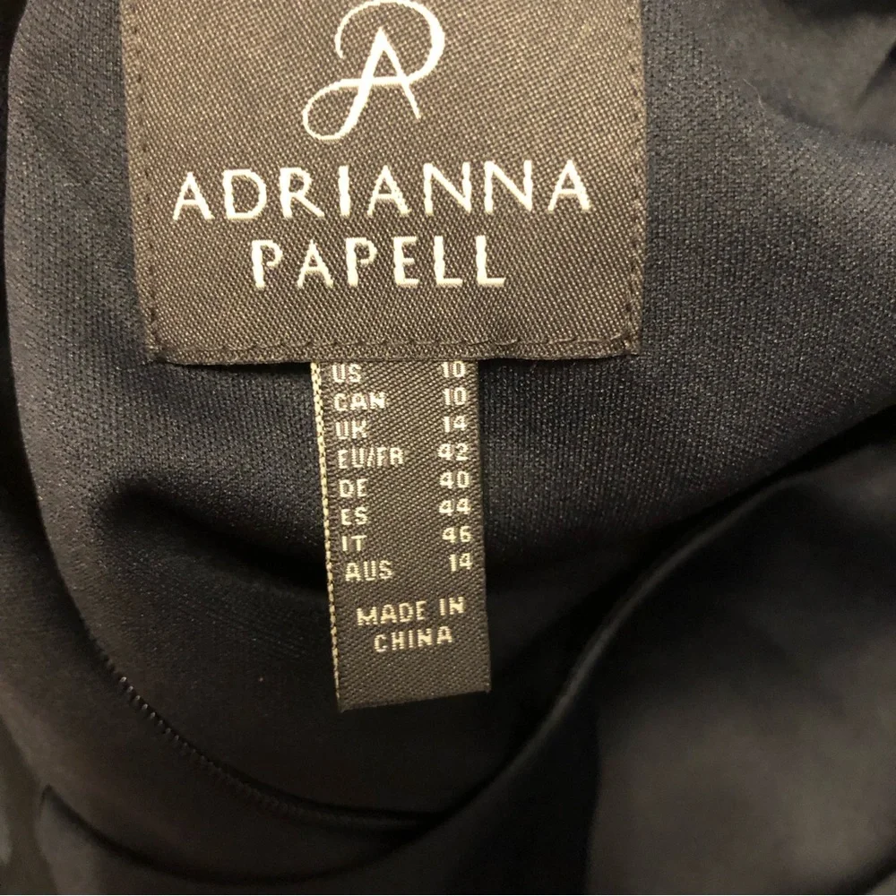NWT Adrianna Papell Satin Crepe Jumpsuit Size 10 - Picture 3 of 7